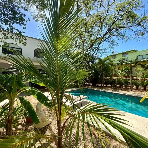 Casa Alice Marbella Lodge, hotell i Playa Azul