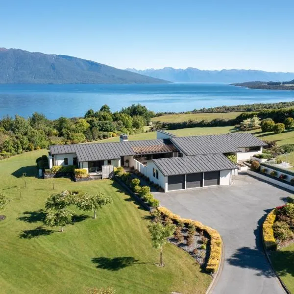 High Leys Lodge, hotel in Te Anau Downs