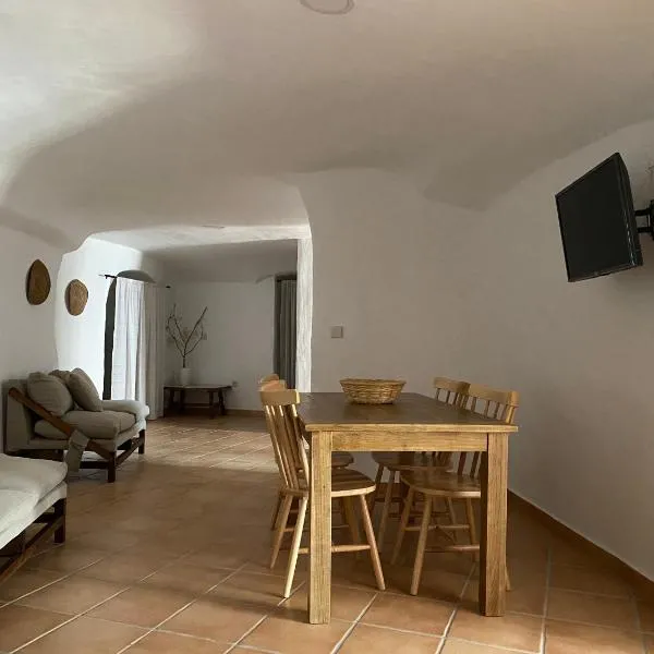 Cueva de Ramón y Elvira, hotel in Cuevas del Campo
