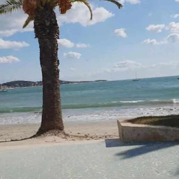 Bandol Studio place de la Paroisse, hôtel à Bandol