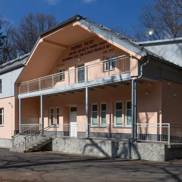 Penzion Živec - restaurace a ubytování, hotel in Olešná