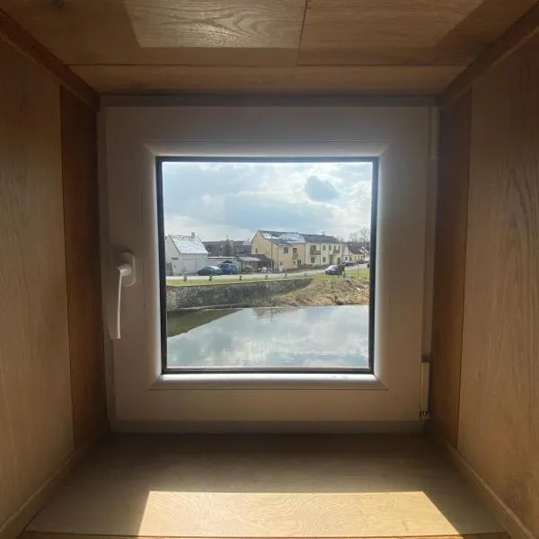 Apartmán U Splavu Putim, hotel v destinaci Putím