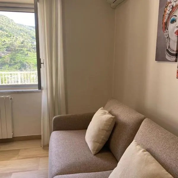 CASA DI LUCIA, ξενοδοχείο σε Forza dʼAgro