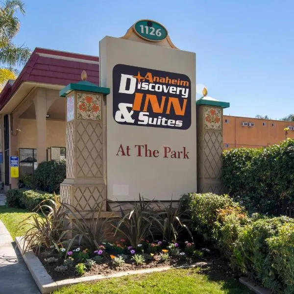 Anaheim Discovery Inn and Suites, hotel in Anaheim