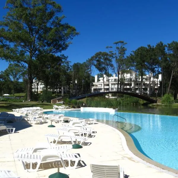 Green Park Propietarios, hotel in Punta Ballena