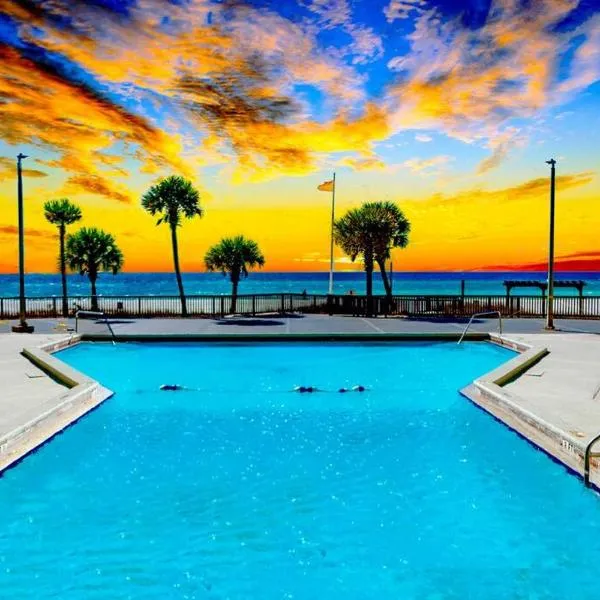 Spring Special! Renovated Resort Condo - on the Beach!, hotel in Panama City Beach