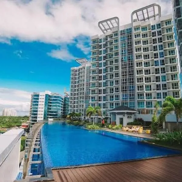 CONDO-Mactan NewTown, hotel in Mactan
