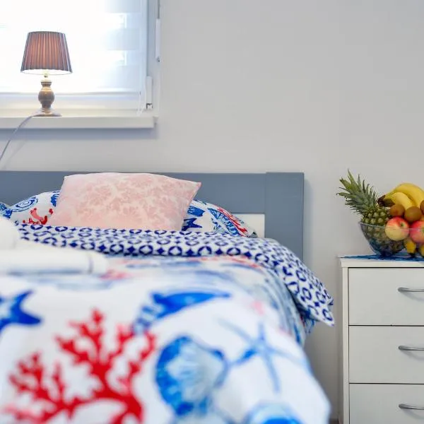 Apartman Franka / Novalja / Zrče, хотел в Новаля