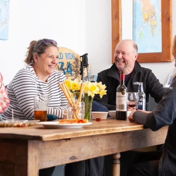 Ocean Backpackers self-catering hostel, hotel v destinaci Ilfracombe