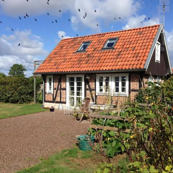 Hönshuset Kullabygden, hotel v destinaci Höganäs