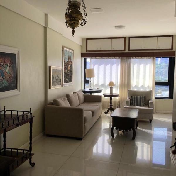 2/4 sala grande Ondina Apart Hotel