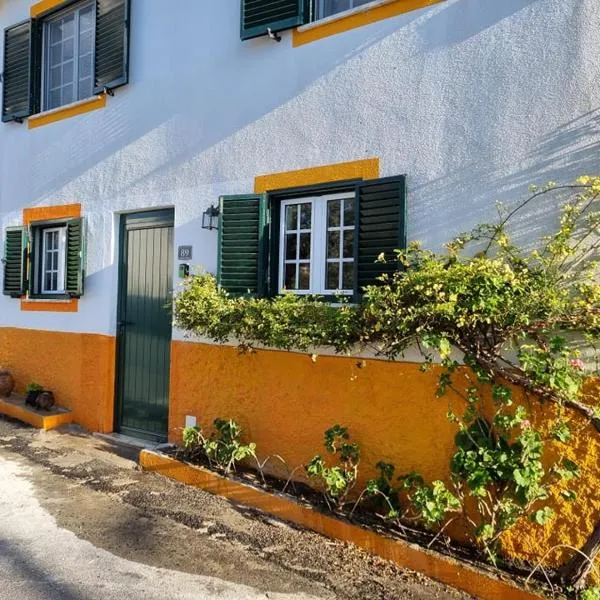 Casa da Andorinha โรงแรมในPardieiros