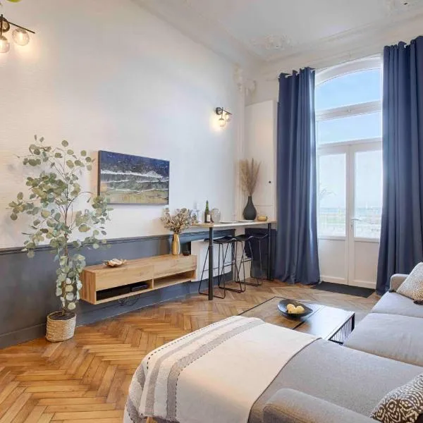 WELC'HOME IN HOULGATE - Vue et accès direct sur mer – hotel w mieście Houlgate