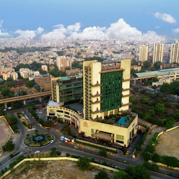 Crowne Plaza New Delhi Rohini by IHG, hotel i New Delhi