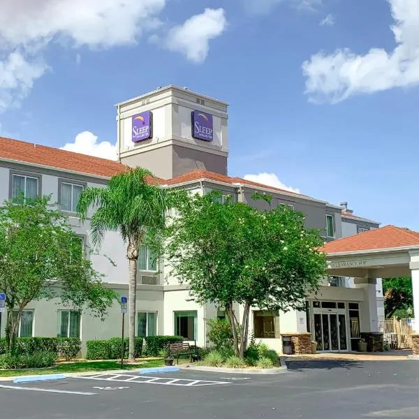 Sleep Inn & Suites Ocala - Belleview, готель у місті Marion Oaks