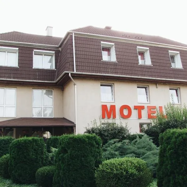 Panama Motel, hotell i Székesfehérvár