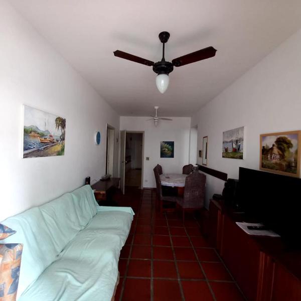 Apto Completo a 500 m da Praia da Enseada, Garagem e Wi-Fi - Foto 5