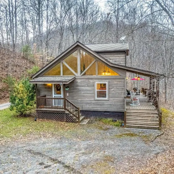 Tree Top Cabin, хотел в Cullowhee