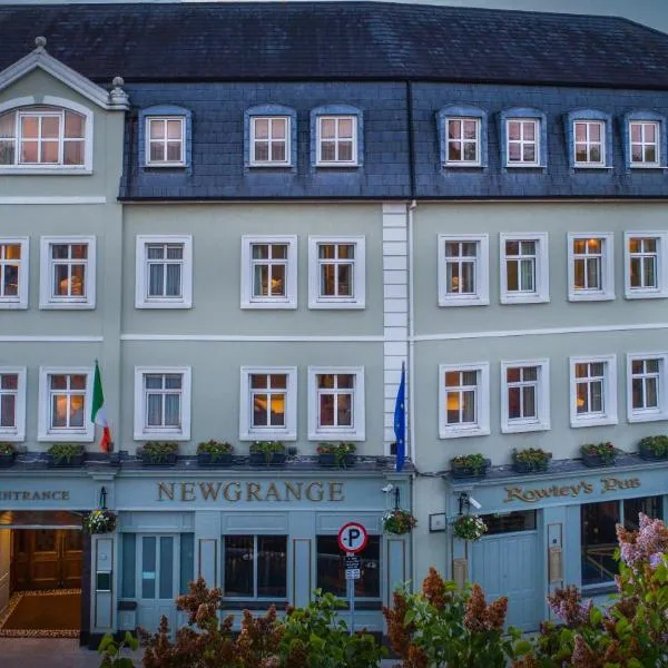 The Newgrange Hotel, hotel in Athboy