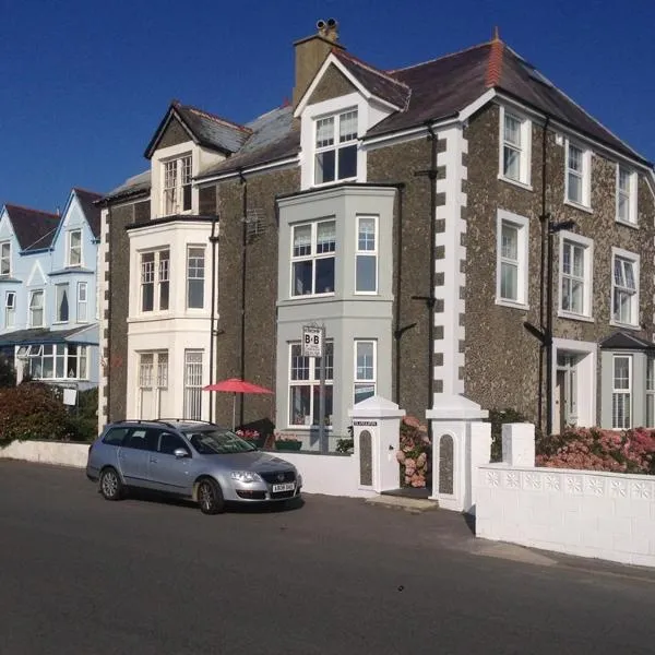 Glanllifon B&B, hotel in Criccieth