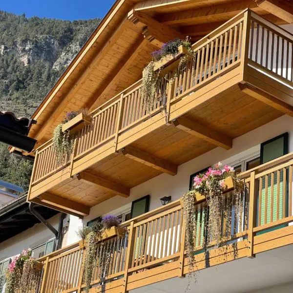 B&B La Casa del Sole, hotel v destinaci Ziano di Fiemme