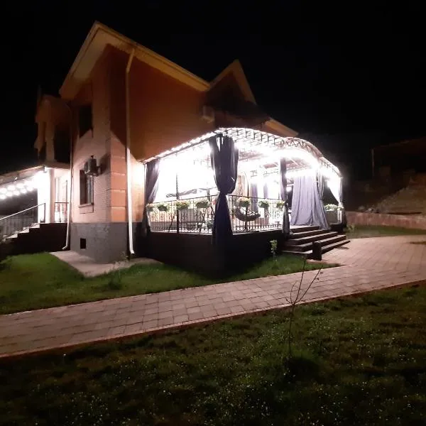 CryptoHotel.Club，位于阿拉木图的酒店