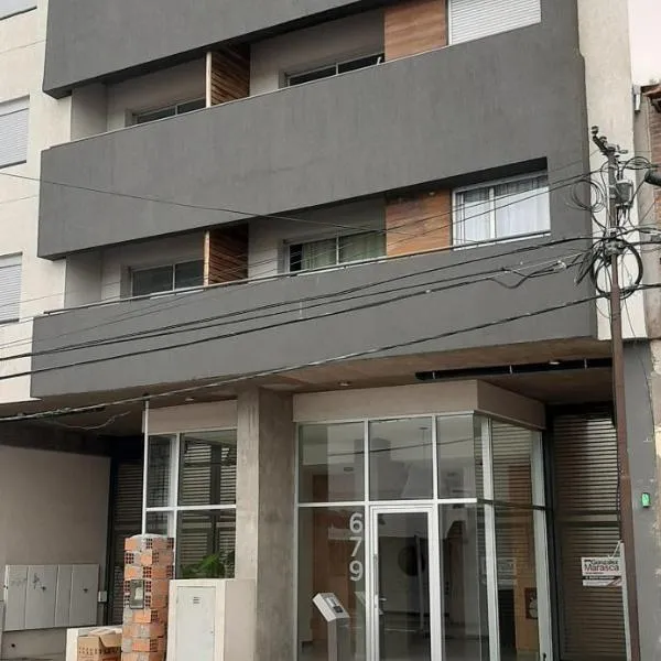 Departamento Solares - San Martin, hotel i Bahía Blanca