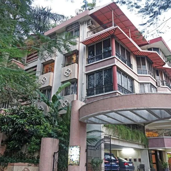 Treebo Excellent Home, hótel í Pune