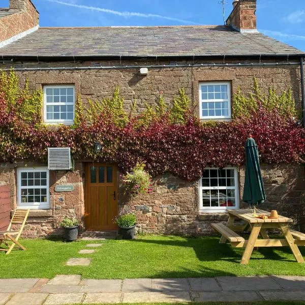 Gatesgarth Cottage @ The Pheasant Inn、ブランプトンのホテル
