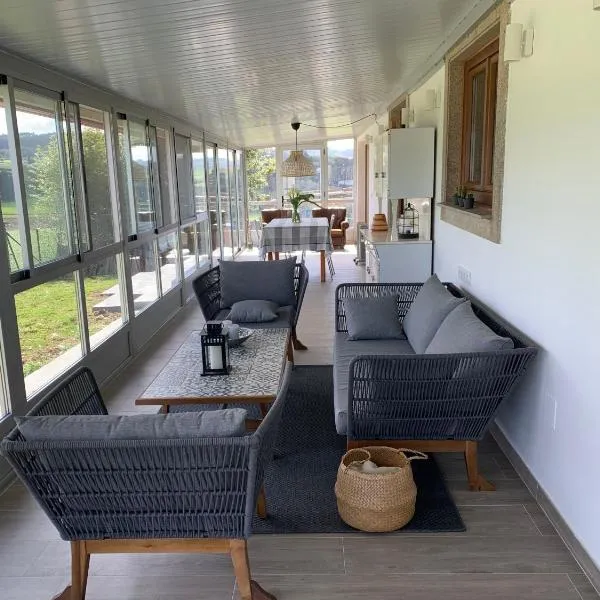 Casa O Pazo - Rural - Camino Norte - Boimorto, hotel v destinácii Boimorto