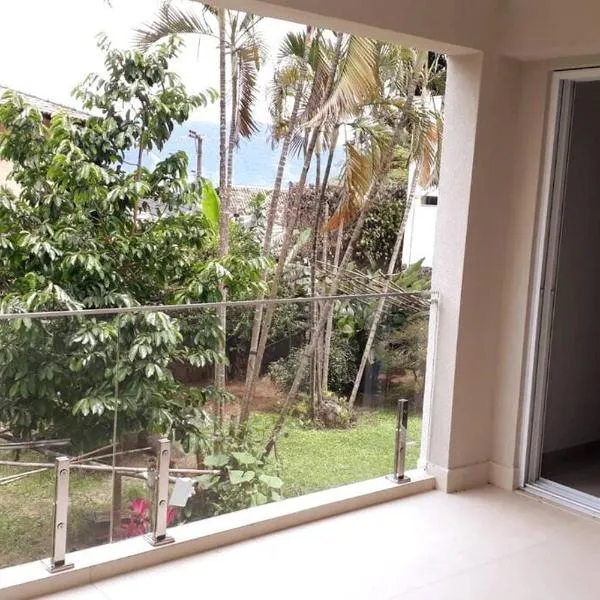 Casa com varanda, ar condicionado pet friendly, khách sạn ở Ilhabela