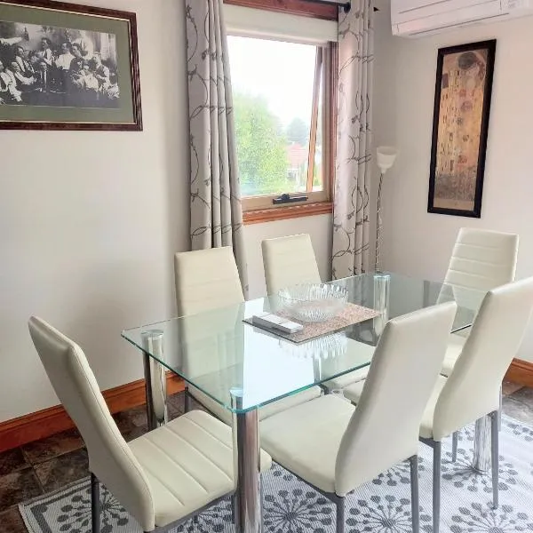 Central to CBD CoSheirm Apartments On Merri，位于沃纳姆堡的酒店