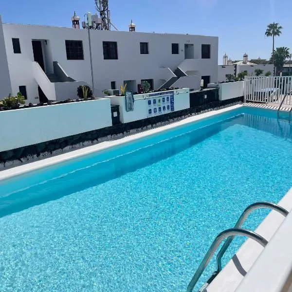-MONTORIAN Apartments -LANZAROTE、ティアスのホテル