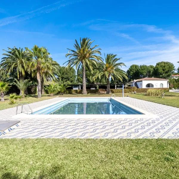 Paraiso en Cambrils Colibri Resort, hotel v destinaci Cambrils