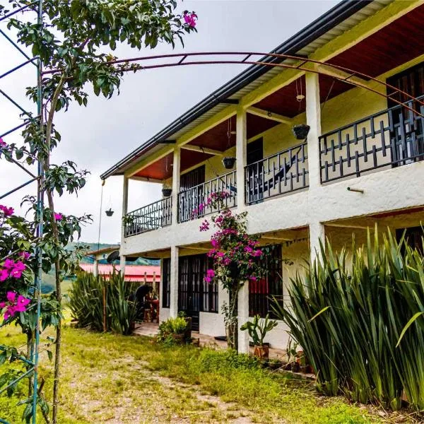 Estancia Rosa de Jericó Campestre, hotel i Quebradanegra