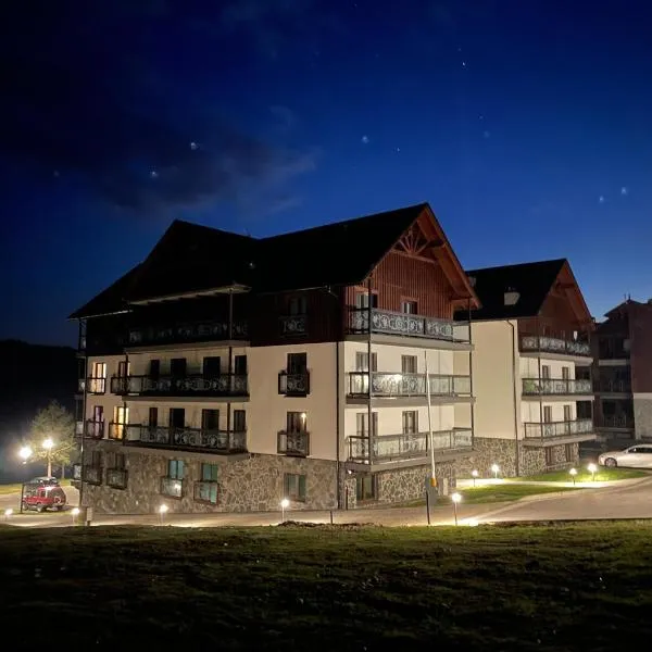 Apartamenty Trimont nad Jeziorem Czorsztyńskim, khách sạn ở Kluszkowce
