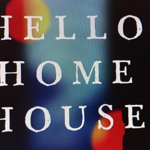 Hello Home House - com saída na praia