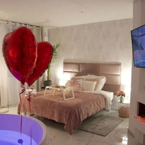 SPA Romantique ... Esprit LOVE, hotel in Mulhouse