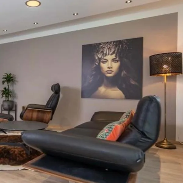 City Wohnung Relax 3 klimatisiert, hotel v destinaci Friedrichshafen