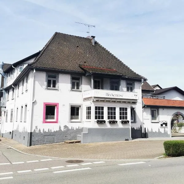 Self CheckIn Hotel Heckenrose Lorin, Hotel in Ringsheim