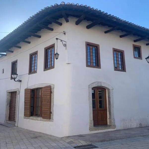 Rooms for Rent, hotel in Shkodër
