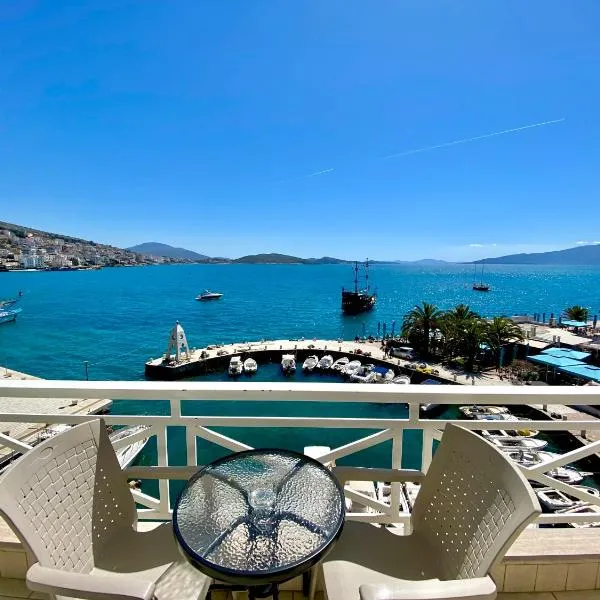 Sun N Blue Hotel, hotel en Saranda