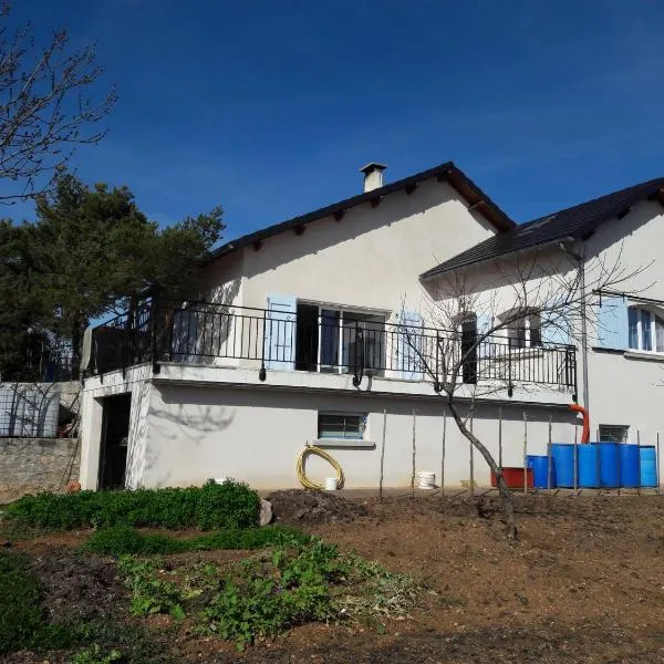 VIDAL BERNARD、Saint-André-de-Vézinesのホテル