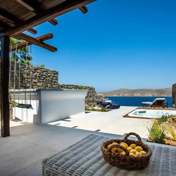 Villa ANASA private Pool & Jacuzzi 8pax at Panormos, Hotel in Panormos, Mykonos