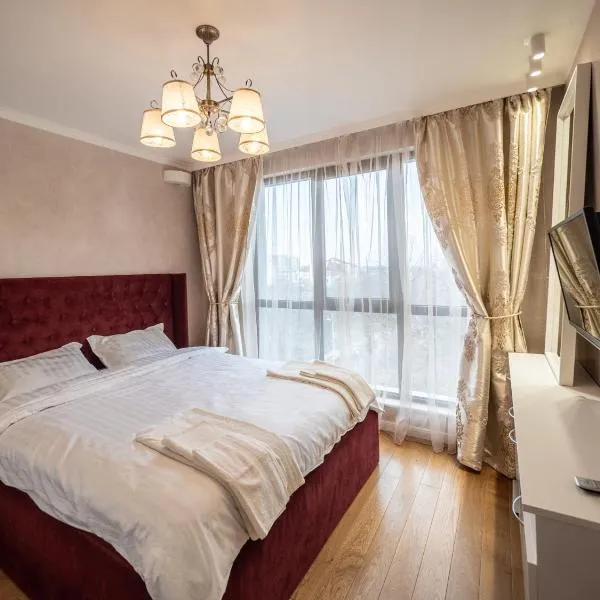 The Boulevard Luxury Apartment, hotell i Bakʼovo