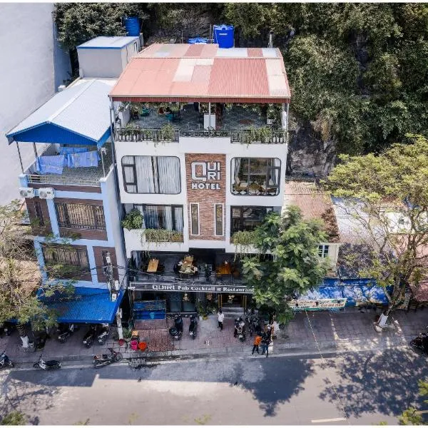 Quiri Hotel, khách sạn ở Trung Trang