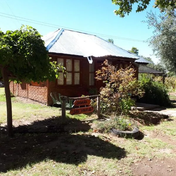 Cabaña: LOS ABUELOS, Hotel in Salto de las Rosas