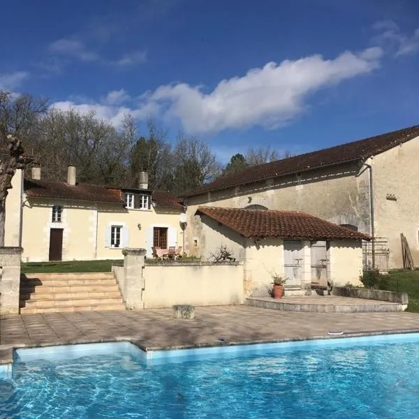 Le petit Givry, hotel v destinaci Celles