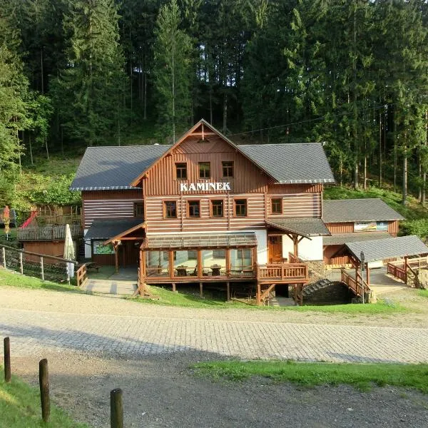 Penzion Kaminek, hotel u gradu Rokitnice nad Jezerou