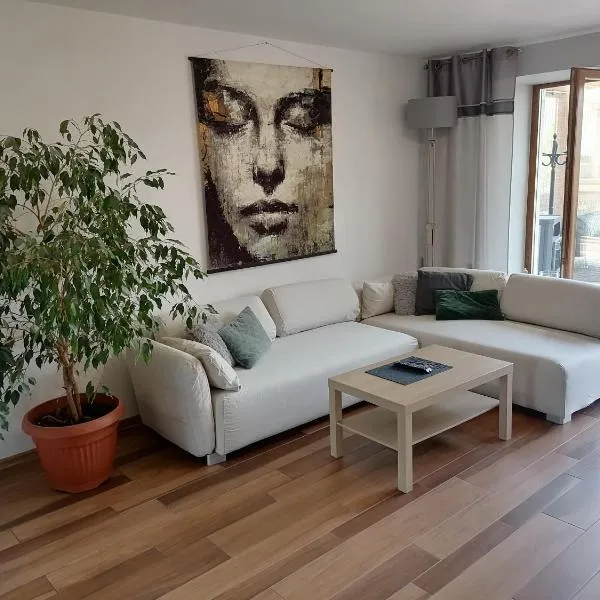 Apartamenty pod Dzikowcem, hotel sa Boguszów-Gorce